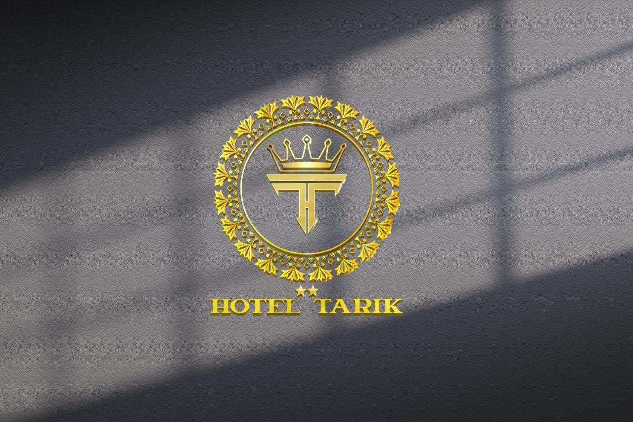 Hotel Tarik フニデク エクステリア 写真