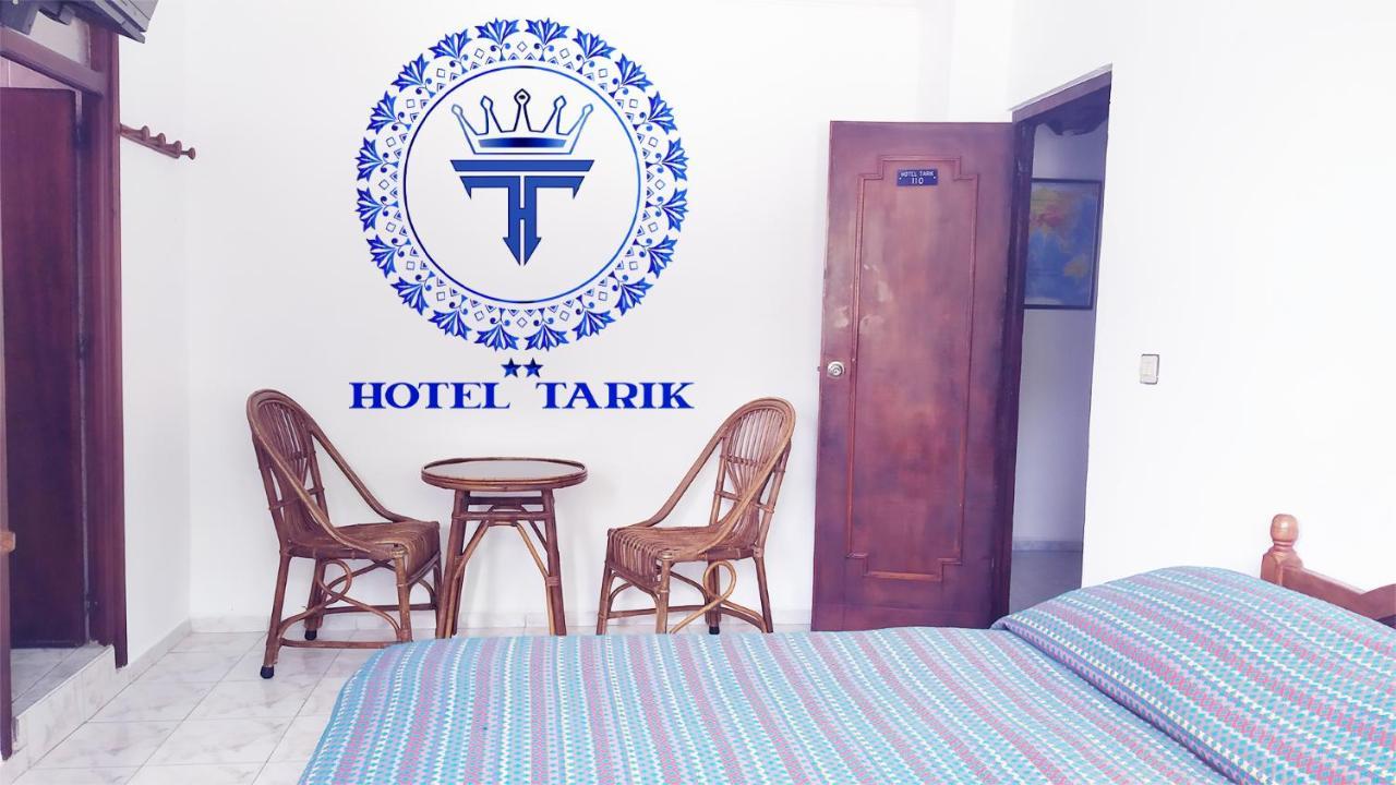 Hotel Tarik フニデク エクステリア 写真